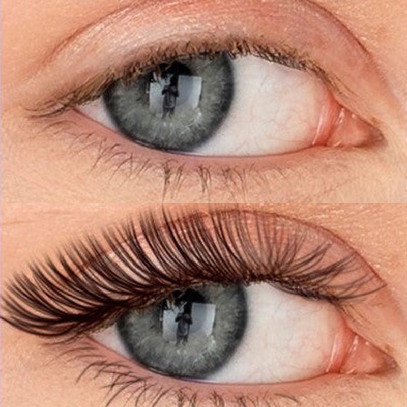 The same eye photographed without and with ElaraCraft magnetic lashes